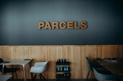 Ein Zertifikat, Auszeichnung, Logo oder anderes Dokument, das in der Unterkunft The Parcels Hotel - Adults Only ausgestellt ist
