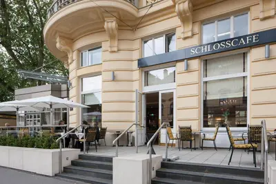 Das Gebäude in dem sich das Hotel befindet