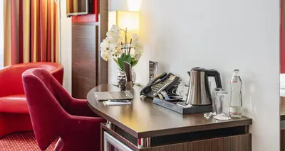 Kaffee-/Teezubehör in der Unterkunft PLAZA INN Amedia Wien