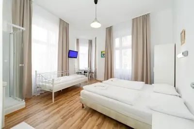 Ein Bett oder Betten in einem Zimmer der Unterkunft Timeout City Hotel, 5 min to city center, Self Check In