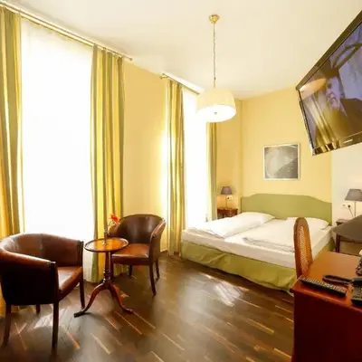 Timeout City Hotel