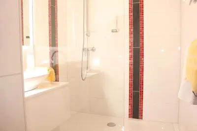 Ein Badezimmer in der Unterkunft Landgasthof zur Bruthenne