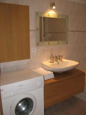 Ein Badezimmer in der Unterkunft Stelius Wien