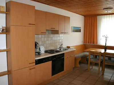 Küche/Küchenzeile in der Unterkunft Gästehaus Fischbach