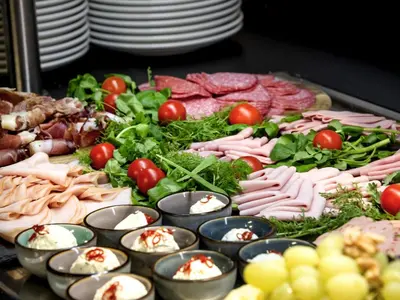 Essen im Hotel oder in der Nähe