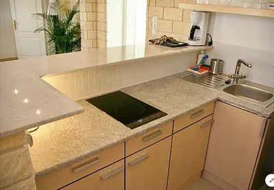 Küche/Küchenzeile in der Unterkunft Suite Apartment Jedlesee