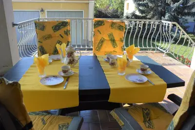 Ein Balkon oder eine Terrasse in der Unterkunft Zeitreise-Ferienhaus