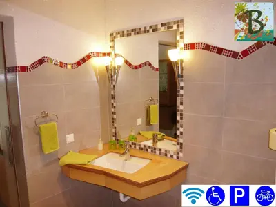 Ein Badezimmer in der Unterkunft abcd-apartments 23 Nielrosenweg