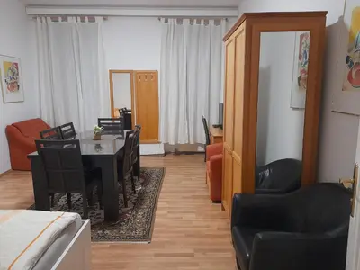 Ein Sitzbereich in der Unterkunft Ferienwohnung Schloessel 26/18