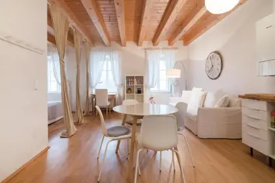 Ein Sitzbereich in der Unterkunft Sunny Apartments Vienna