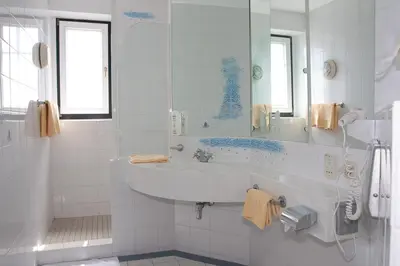 Ein Badezimmer in der Unterkunft Seminarhotel Göttlesbrunn