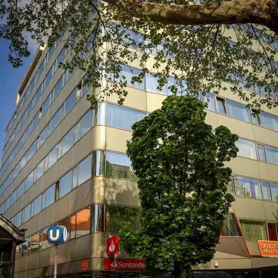 Simm's Hotel - cityhotel next to Metro U3