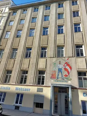 Das Gebäude in dem sich die Ferienwohnung befindet