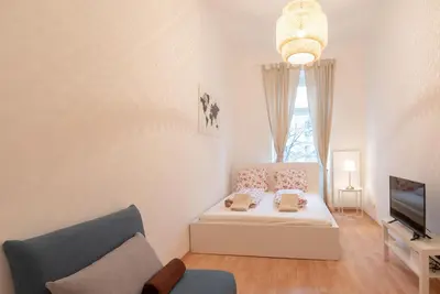 Ein Bett oder Betten in einem Zimmer der Unterkunft Vienna City Apartment Schnirchgasse