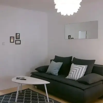 Spacious 2Rooms in the Center