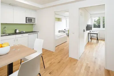 Küche/Küchenzeile in der Unterkunft myNext - Hotel Leo