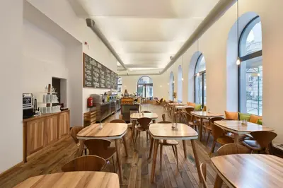 Ein Restaurant oder anderes Speiselokal in der Unterkunft Hotel Mocca