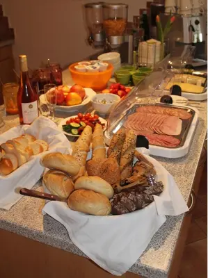 Essen im Privatzimmer oder in der Nähe