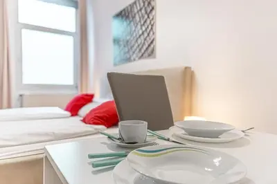Ein Bett oder Betten in einem Zimmer der Unterkunft Comfortable 1BR Apt In Perfect Location