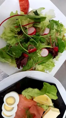 Essen im Hotel oder in der Nähe