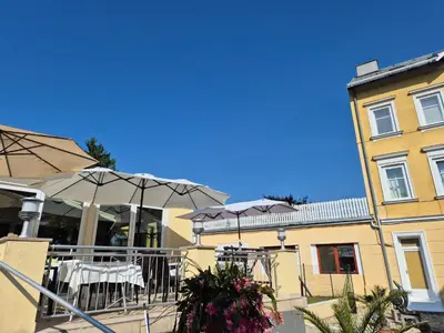 Das Gebäude in dem sich das Hotel befindet