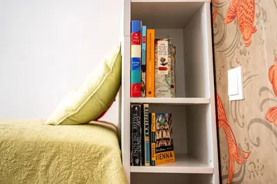 Die Bibliothek in der Ferienwohnung