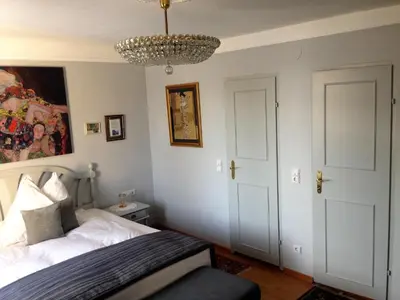 Ein Bett oder Betten in einem Zimmer der Unterkunft Hotel Schneider-Gössl