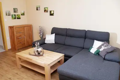 Ein Sitzbereich in der Unterkunft Waldhof Grasel