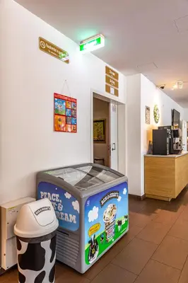 Eine Spielezimmer in der Unterkunft A&T Hotel & Hostel