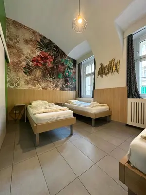 Ein Bett oder Betten in einem Zimmer der Unterkunft stay in six