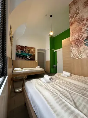 Ein Bett oder Betten in einem Zimmer der Unterkunft stay in six
