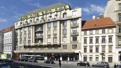 Grundriss der Unterkunft Cute Red Star Studio City Center