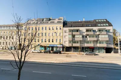 Das Gebäude in dem sich die Ferienwohnung befindet
