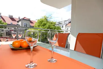 Getränke in der Unterkunft 3 rooms Sunny Apartments-Schoenbrunn, 100m2 with balcony