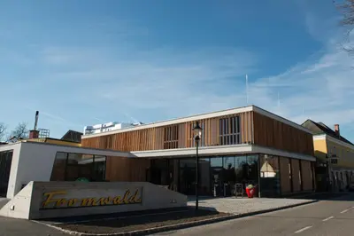 Das Gebäude in dem sich das Gasthaus befindet