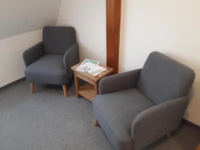 Ein Sitzbereich in der Unterkunft Haus56