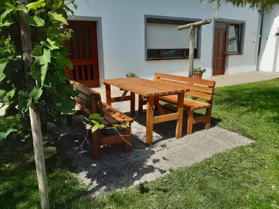 Ein Garten an der Unterkunft Haus56