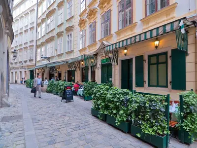 Das Gebäude in dem sich die Ferienwohnung befindet