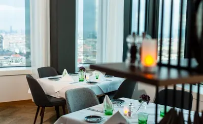Ein Restaurant oder anderes Speiselokal in der Unterkunft Clarion Hotel Vienna South
