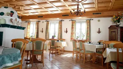 Ein Sitzbereich in der Unterkunft Hotel Landhaus Fuhrgassl-Huber
