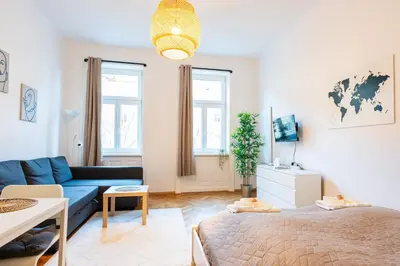 Ein Bett oder Betten in einem Zimmer der Unterkunft Vienna City Apartment Traisengasse