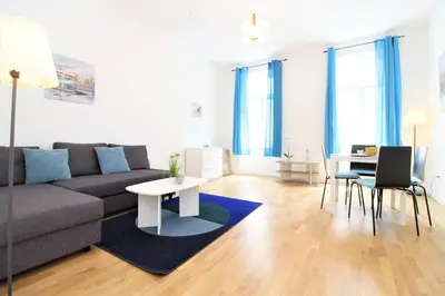Ein Sitzbereich in der Unterkunft Modern Apartment with Underfloor Heating