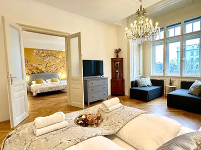 Ein Bett oder Betten in einem Zimmer der Unterkunft BOUTIQUE RESIDENCES at GAUDENZDORFER
