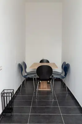 Ein Sitzbereich in der Unterkunft Freinest Wien