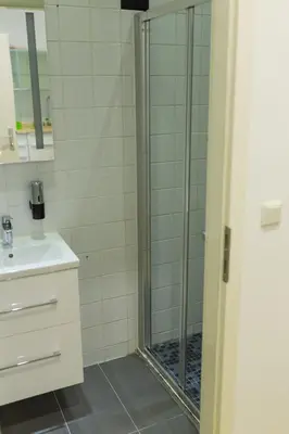 Ein Badezimmer in der Unterkunft Freinest Wien