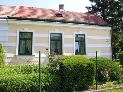 Ein Garten an der Unterkunft Appartements Alt-Wien 22