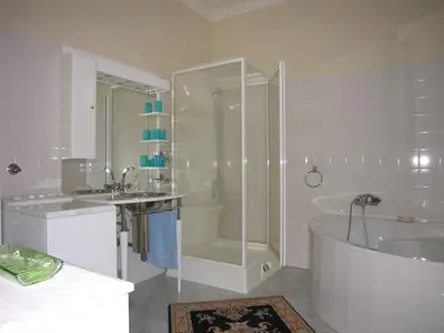 Ein Badezimmer in der Unterkunft Appartements Alt-Wien 22