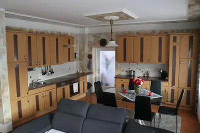 Küche/Küchenzeile in der Unterkunft The Lakehouse Villa Neusiedl am See Wienerstraße 8