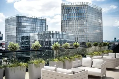 Ein Sitzbereich in der Unterkunft MOOONS Vienna