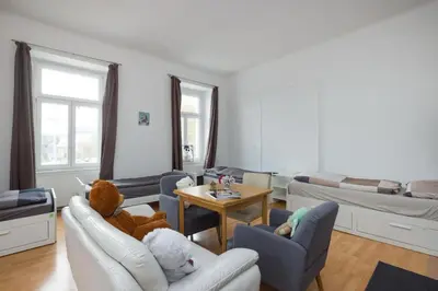 Ein Sitzbereich in der Unterkunft Vienna City Center Hostel